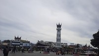 Pemandangan dari Istana Bung Hatta