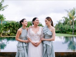 Cantiknya Cathy Sharon dan Julie Estelle Jadi Bridesmaid di Pernikahan Adik