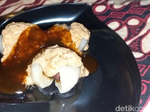 Ada Cilok Isi Sate Maranggi, Mau Coba?