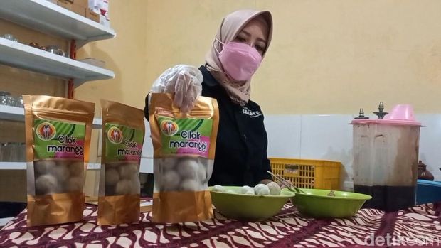 Cilok isi sate maranggi.