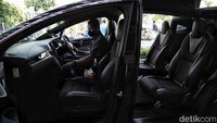 Peresmian pangkalan di Sarinah dibuka dengan kegiatan bersepeda dari kantor pusat Bluebird Group dan berlari yang dimulai dari area FX Sudirman untuk mengkampanyekan mobilitas ramah lingkungan,yang termasuk dalam rangkaian kegiatan Bluebird Run and Ride.