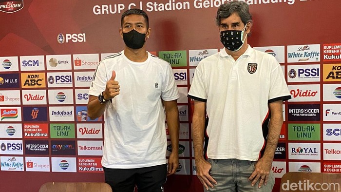 Jajang Mulyana dan Stefano Cugurra.