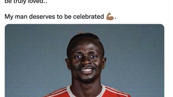 Kalau akun ini malah menilai Liverpool kurang memperlakukan Mane dengan baik. Fans Liverpool tak pernah memperlakukannya sebagai legenda. Selalu jadi atrget jika tim tak bermain baik. Aku senang Mane akhirnya pergi ke klub yang akan dia cintai, klaimnya. Foto: Instagram