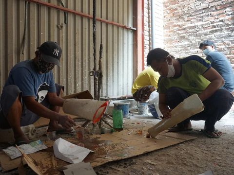 Mengintip Produksi Kaki Palsu di Than Must Soegeng Mojokerto