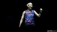 Tai Tzu Ying menang lewat rubber game dan mengalahkan Wang Zhi Yi dengan skor 21-23, 21-6, 21-15 dalam waktu satu jam.
