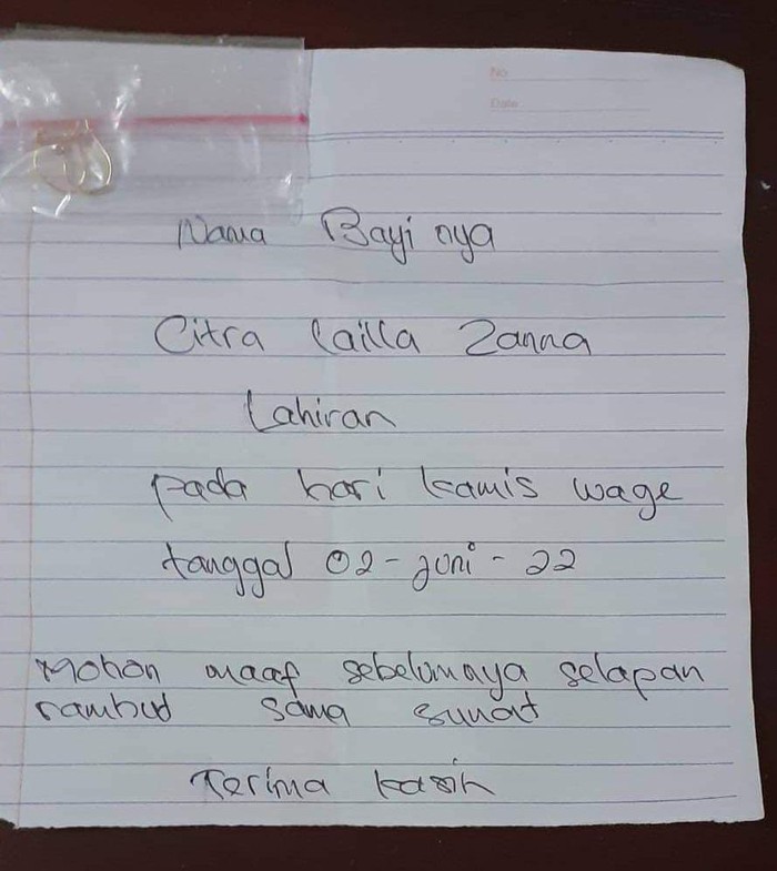 Surat dan anting yang ditemukan di bayi yang dibuang di Jember