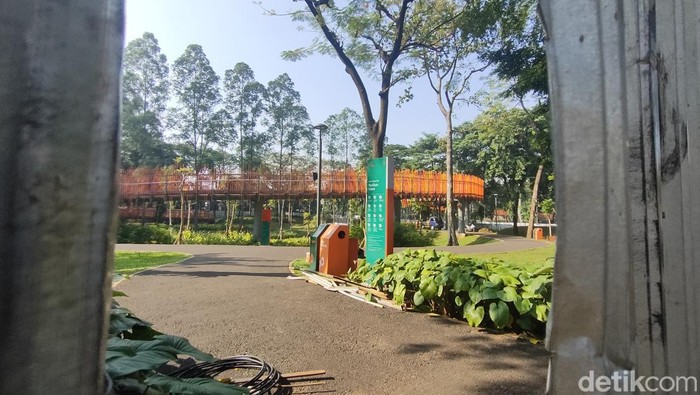 Tebet Eco Park ditutup sementara hingga akhir Juni 2022. (Foto: Dwi Rahmawati/detikcom).