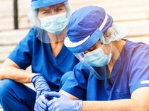 IDI: Jam Kerja Dokter yang Tak Manusiawi Terjadi di Banyak Negara