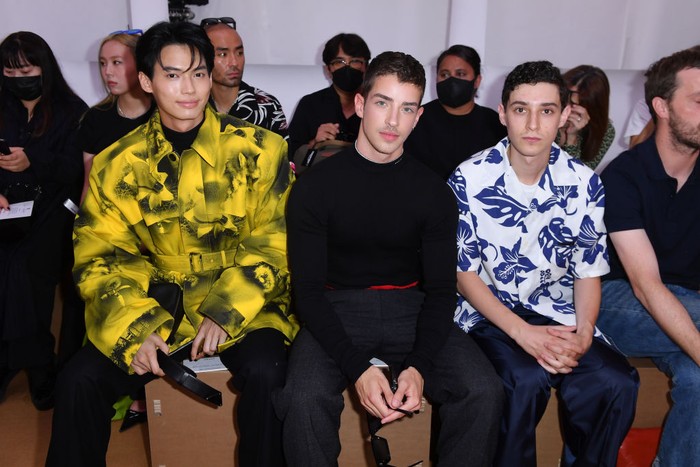 1403867298 MILAN, ITALY - JUNE 19: Metawin Opas-iamkajorn, Manu Rios and Filippo Scotti attend Prada Spring/Summer 2023 Menswear Fashion Show on June 19, 2022 in Milan, Italy. (Photo by Jacopo M. Raule/Getty Images for Prada)