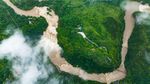 Seram... Seperti Ini Derasnya Air Terjun Favorit Warga China