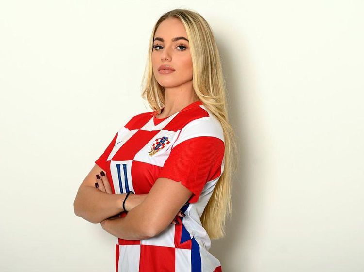 Potret Wanita Dijuluki Pemain Bola Terseksi di Dunia Tapi Benci Julukannya