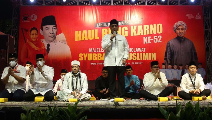 Begini Suasana Haul Bung Karno di Jakarta PDIP akan menggelar Rakernas 21 hingga 23 Juni 2022. Acara Rakernas dibuka dengan Haul Bung Karno.