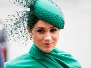 Alasan Meghan Markle Pakai Baju Warna-warni di Akhir Masa Tugas Kerajaan