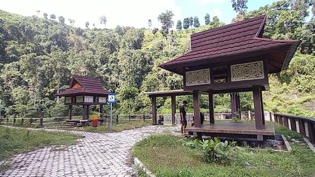 Dam Pengalih Bendungan Mila di Desa Saneo, Kabupaten Dompu, Nusa Tenggara Barat (NTB).2