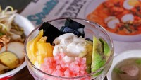 The Straits Canteen, TB Simatupang juga menawarkan menu es podeng. Berbeda dari yang lain, es podeng di sini dijadikan dengan cincau. Foto: Instagram @dolandanjajan