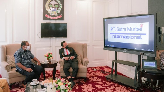 Gubernur Sulsel Andi Sudirman Sulaiman menerima investor asal Hongkong