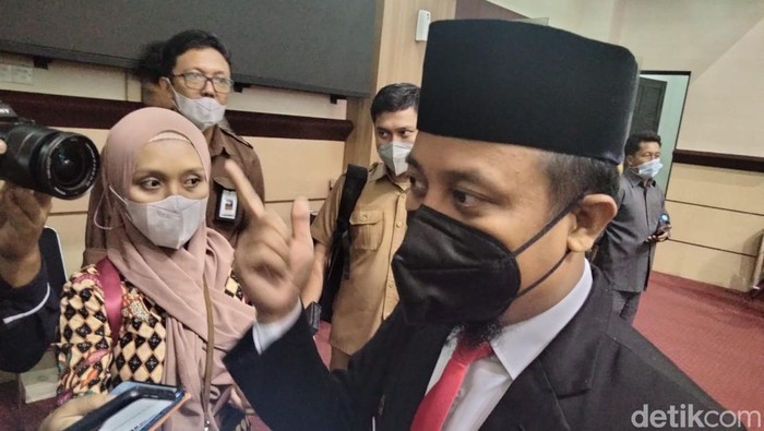 Gubernur Sulsel Andi Sudirman Sulaiman