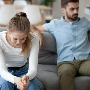 Pisah dengan Suami karena Intervensi Keluarga, Bagaimana Harus Ambil Keputusan?