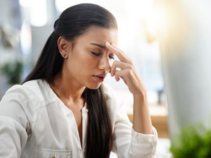 Apa Alasan Dia Sekarang Cuek? Bahkan Chat Juga Tidak Dibalas Apa Alasan Dia Sekarang Cuek? Bahkan Chat Juga Tidak Dibalas