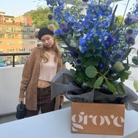 Saat ditanyakan gaya rambut yang ingin dicobanya setelah warna rambut coklat terang, Jennie BLACKPINK menjawab, “Aku suka apa adanya (seperti sekarang).” Foto: dok. Instagram @jennierubyjane