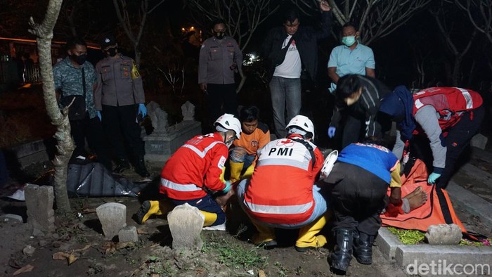 juragan sepatu tewas bunuh diri