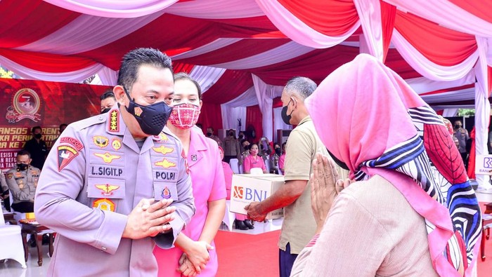 Kapolri Jenderal Listyo Sigit Prabowo dalam acara bakti sosial religi Polri (dok Polri)