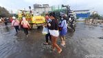 Penampakan Banjir Rob di Pelabuhan Semarang Sore Ini