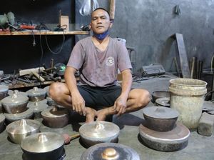 Keren, Made Suwanda Asal Desa Sawan Ciptakan Gong Tridatu