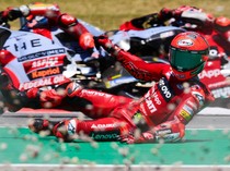 Detik-detik Bagnaia Jatuh di Sprint Race MotoGP Inggris