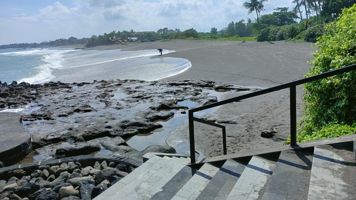 Pantai Pererenan, Kecamatan Mengwi, Badung yang diduga sebagai lokasi mesum warga negara asing