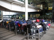 Koper Hilang Terlacak, eh Baju dan Celana Sudah Dipakai Si Pencuri