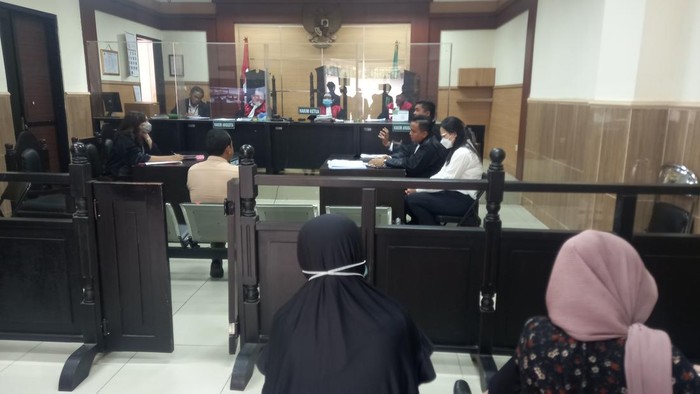 Sidang kasus pembakaran maut bengkel di Cibodas, Tangerang, Banten.
