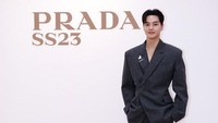 Jaehyun, Song Kang, dan Win Metawin menghadiri Pradas S/S 2023 Menswear Collection di Milan, Italia. Foto: Getty Images for Prada/Vittorio Zunino Celotto