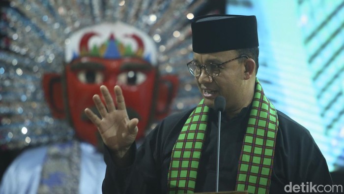 Gubernur DKI Jakarta Anies Baswedan meresmikan perubahan 22 nama jalan di wilayah Jakarta. Nama-nama jalan itu diambil dari nama tokoh-tokoh Betawi.