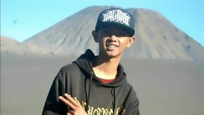 Wisatawan Asal Malang yang Hilang di Bromo Sempat Minta Bantuan Temannya