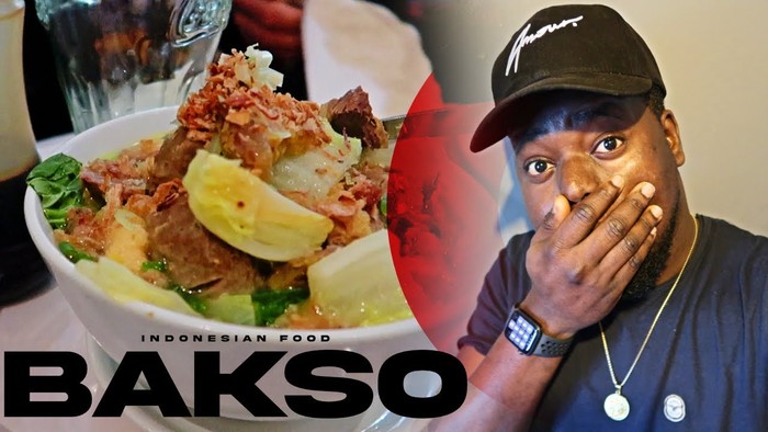 YouTuber Inggris Sebut 5 Makanan Indonesia Ini Paling Enak