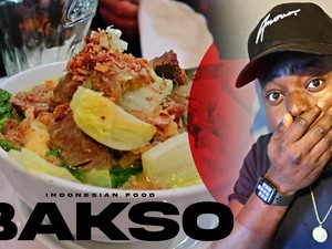 YouTuber Inggris Sebut 5 Makanan Indonesia Ini Paling Enak