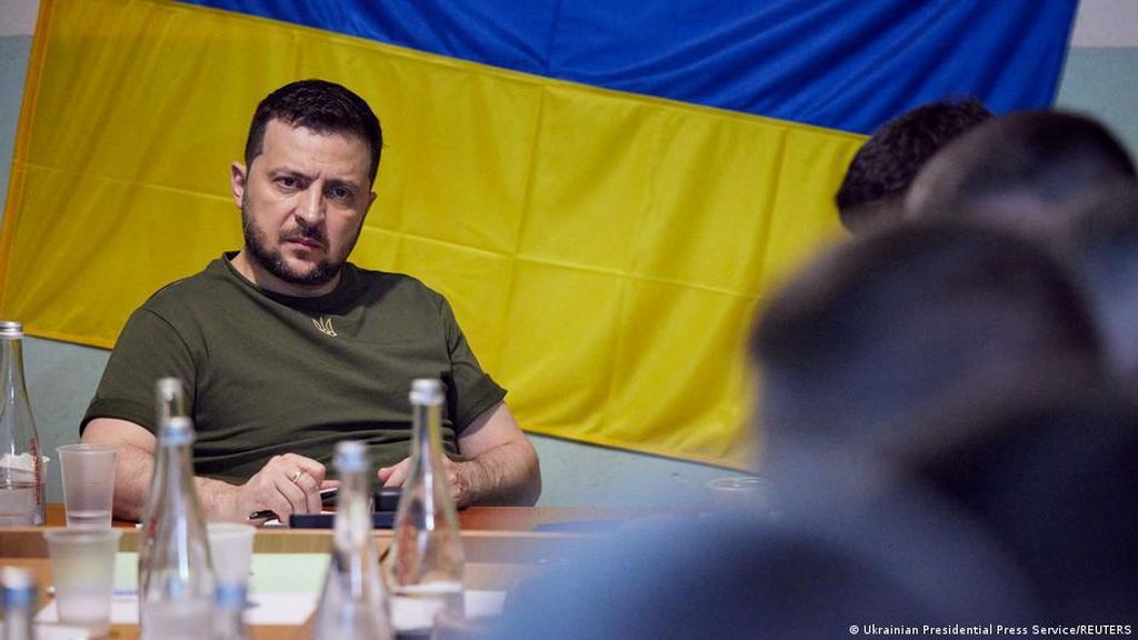 Ukraina Resmi Jadi Kandidat Uni Eropa, Zelenskyy Sambut Gembira