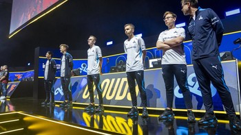 Cloud9 memiliki nilai USD 380 Juta atau sekitar Rp 5,6 triliun. Foto: (Twitter).