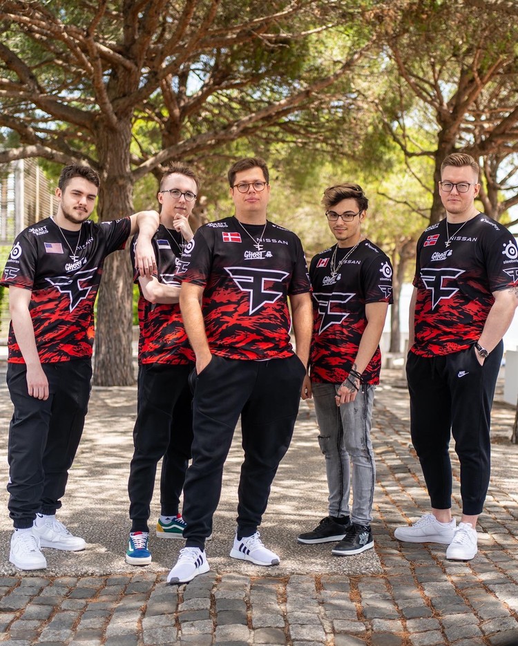 10 Tim Esports Paling Tajir di Tahun 2022 10 Tim Esports Paling Tajir di Tahun 2022