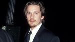 5 Foto Muda Ethan Hawke yang Bikin Jatuh Cinta