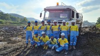 Sebagaimana diketahui, sebagian seksi tol Cisumdawu sudah selesai dikerjakan, dan masih dapat dimanfaatkan oleh masyarakat secara gratis.  Tol Cisumdawu memiliki total 60,10 km dan dibagi menjadi enam seksi pekerjaan yang terdiri dari, Seksi I Cileunyi – Rancakalong sepanjang 11,4 km, Seksi 2 Rancakalong – Sumedang 17,05 km, Seksi 3 Sumedang – Cimalaka 4,05 km, Seksi 4 Cimalaka – Legok 8,20 km, Seksi 5 Legok – Ujungjaya 14,9 km, dan Seksi 6 Ujungjaya – Dawuan 6,06 km.