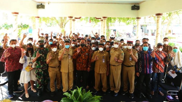 Desa Sukojati, Kecamatan Blimbingsari, Banyuwangi, terpilih sebagai kandidat percontohan desa anti korupsi di Indonesia