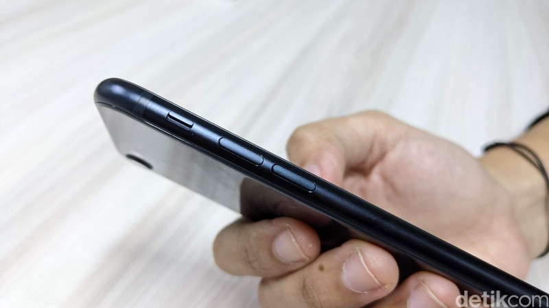iPhone SE 2022