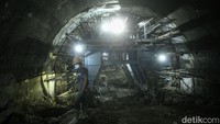 Tunnel 2 merupakan salah satu terowongan dengan tantangan tertinggi karena terdapat area clayshale ekstrem yang membuat proses penggalian cukup terhambat.