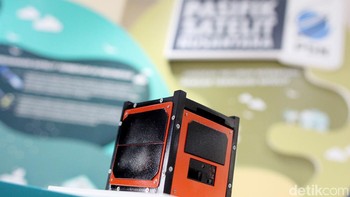 Pengerjaan Proyek satelit nano ini terdiri dari berbagai tahap pengerjaan yang terdiri dari tahap desain, simulasi, prototyping, perakitan, dan pengujian sampai tahap peluncurannya. Gagasan utama proyek ini ditujukan untuk membangun kapabilitas generasi muda Indonesia dalam penguasaan teknologi keantariksaan, khususnya satelit.  