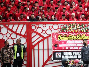 Saat Puan dan Ganjar Hanya Terpisahkan Sekjen PDIP