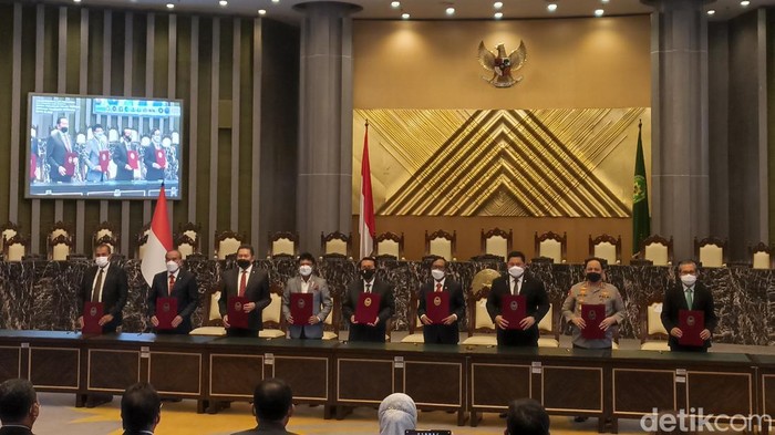 Pemerintah teken MoU SPPT-TI.
