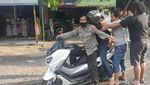 Penangkapan Penyerang Pesilat di Depan Mapolsek Cerme Gresik