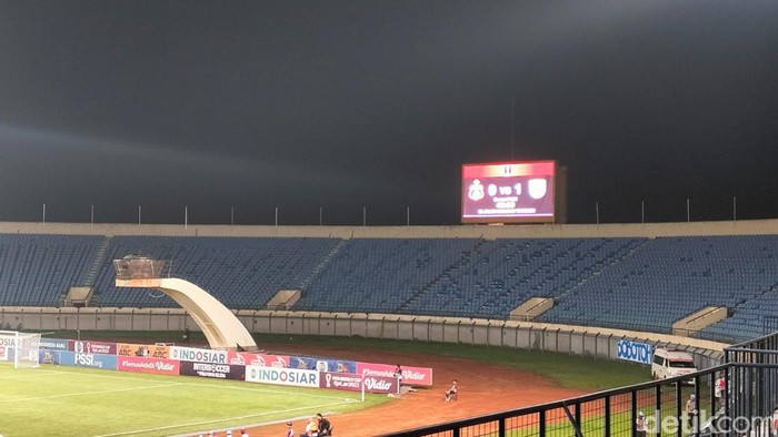 Laga Persib Vs Bhayangkara FC tanpa penonton di Stadion Si Jalak Harupat, Selasa (21/6/2022).
